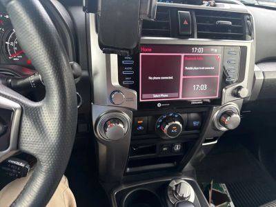 2022 Toyota 4Runner - Photo 10