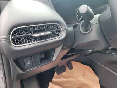 2026 Honda HR-V EX-L - Photo 17