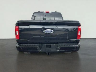 2021 Ford F-150 — interior view