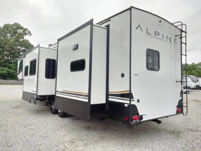 2025 Keystone Alpine Avalanche Edition - Photo 4