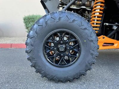 2026 Can-Am Maverick X3 MAX DS Turbo Scandi Blue & Orange Crush - Photo 13