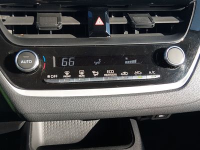 2023 Toyota Corolla - Photo 13