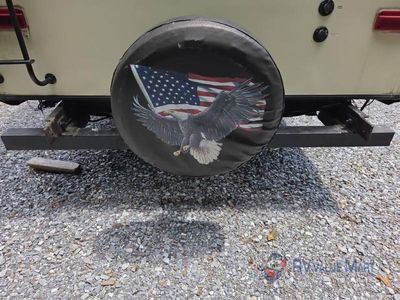 2016 Forest River RV Wildwood Heritage Glen - Photo 17