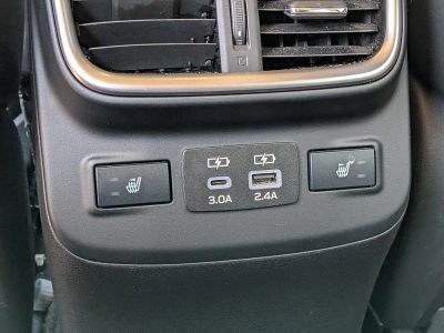 2023 Subaru Outback — photo 16 view