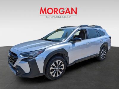 2023 Subaru Outback — photo 8 view