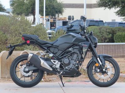 2025 Honda CB300R - Photo 7