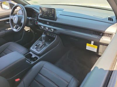 2026 Honda CR-V Hybrid — photo 11 view