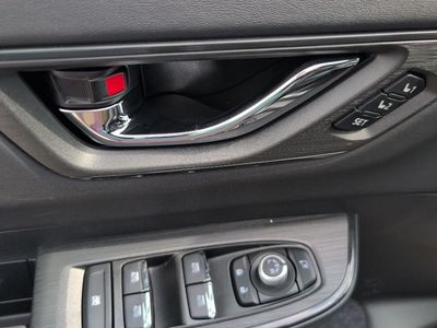 2026 Subaru Outback — photo 13 view