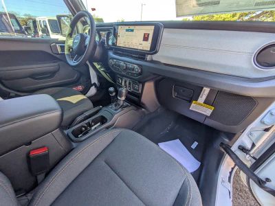 2026 Jeep Wrangler — photo 12 view