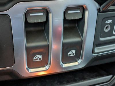 2026 Jeep Wrangler — photo 16 view