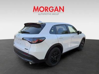 2026 Honda HR-V — engine compartment view