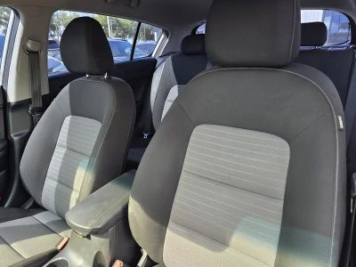 2016 Kia Forte 5-Door — photo 20 view
