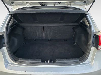 2016 Kia Forte 5-Door — photo 9 view