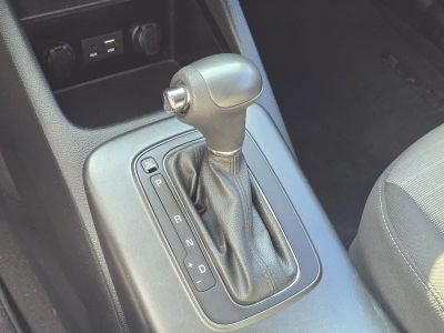 2016 Kia Forte 5-Door — photo 24 view