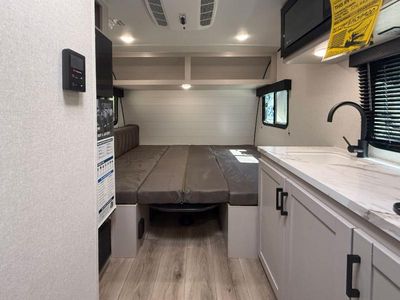 2026 Jayco Jay Feather Air SL - Photo 7