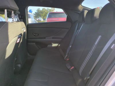 2026 Hyundai ELANTRA HYBRID — photo 14 view
