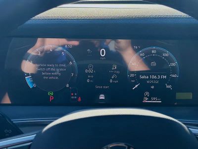 2026 Volkswagen Tiguan — photo 11 view