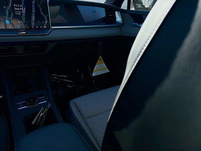 2026 Volkswagen Tiguan — photo 18 view