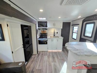 2026 Stratus SR302VBH - Photo 10