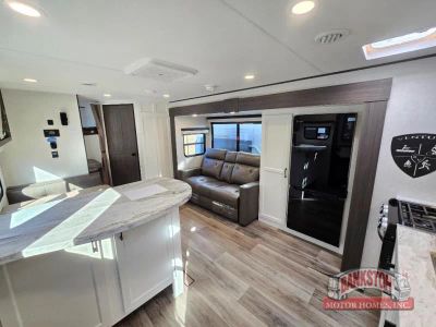 2026 Stratus SR302VBH - Photo 9