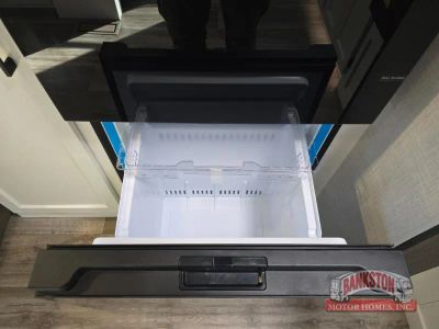 2026 Stratus SR302VBH - Photo 16