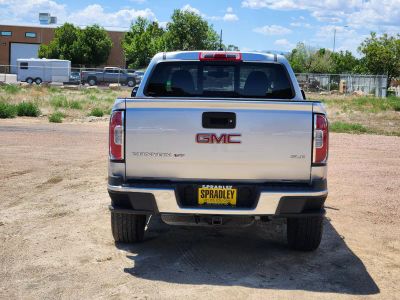 2018 GMC Canyon — interior view