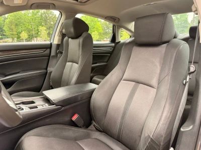 2018 Honda Accord - Photo 13