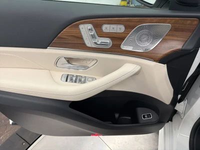 2026 Mercedes-Benz GLE — photo 54 view