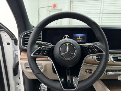 2026 Mercedes-Benz GLE — photo 15 view