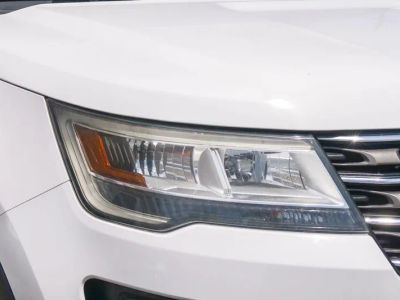 2016 Ford Explorer — interior view