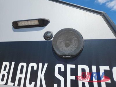 2022 Black Series Camper Black Series Camper - Photo 12