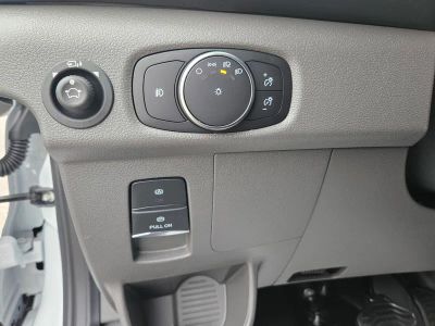 2026 Ford Transit-150 — photo 15 view