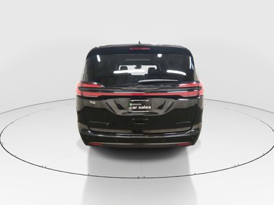 2025 Chrysler Pacifica - Photo 6