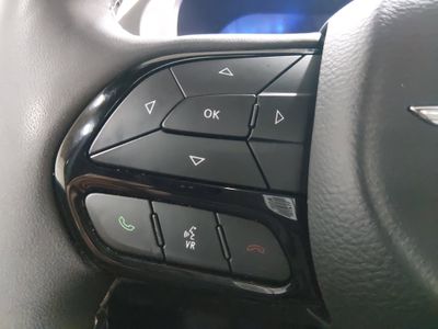 2025 Chrysler Pacifica - Photo 18