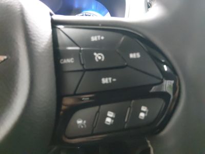 2025 Chrysler Pacifica - Photo 19