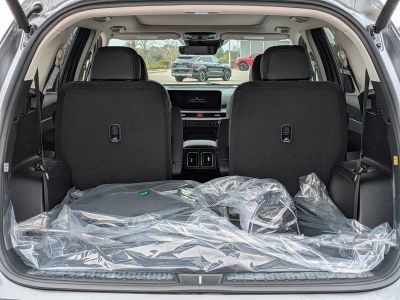 2026 Kia Sorento Hybrid — photo 13 view