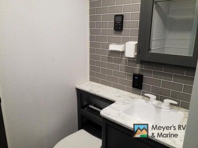 2024 Dutchmen RV Aspen Trail Loft - Photo 16