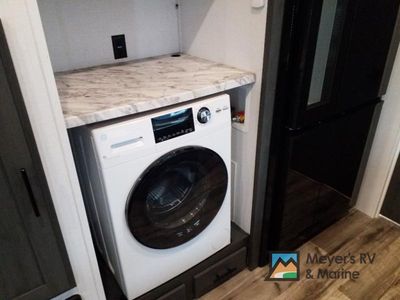 2024 Dutchmen RV Aspen Trail Loft - Photo 8