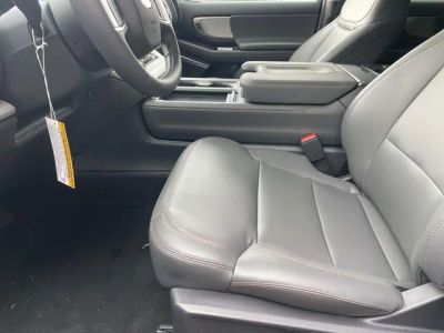 2025 Ford Expedition Max - Photo 16
