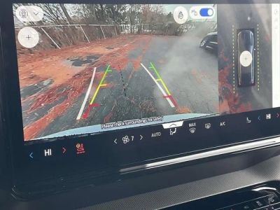 2025 Ford Expedition Max - Photo 9