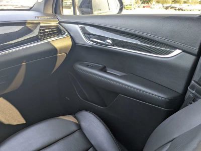 2023 Cadillac XT6 — photo 25 view