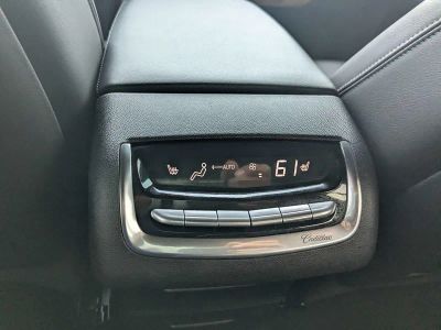 2023 Cadillac XT6 — photo 21 view