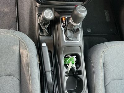 2026 Jeep Gladiator — photo 13 view