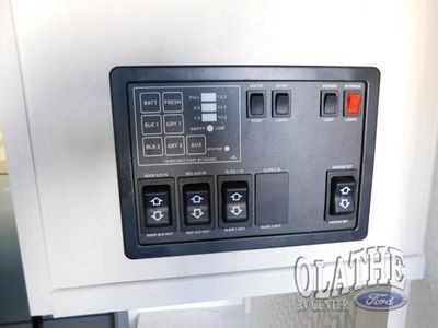 2026 Coachmen RV Chaparral - Photo 30