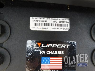 2026 Coachmen RV Chaparral - Photo 5