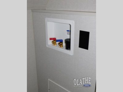 2026 Coachmen RV Chaparral - Photo 40