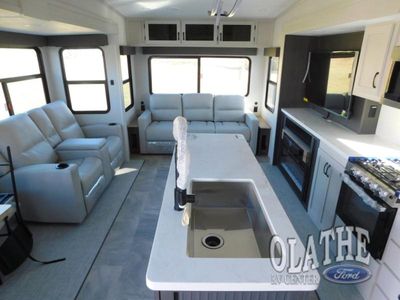 2026 Coachmen RV Chaparral - Photo 14