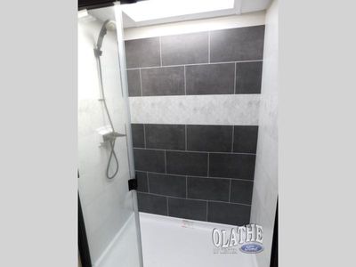 2026 Coachmen RV Chaparral - Photo 32