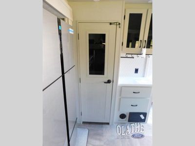 2026 Coachmen RV Chaparral - Photo 25