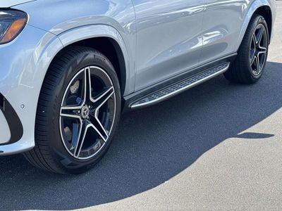 2026 Mercedes-Benz GLS — photo 13 view